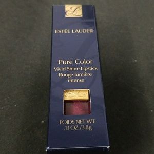 ESTEE LAUDER BRAND NEW LIPSTICK violet Electra